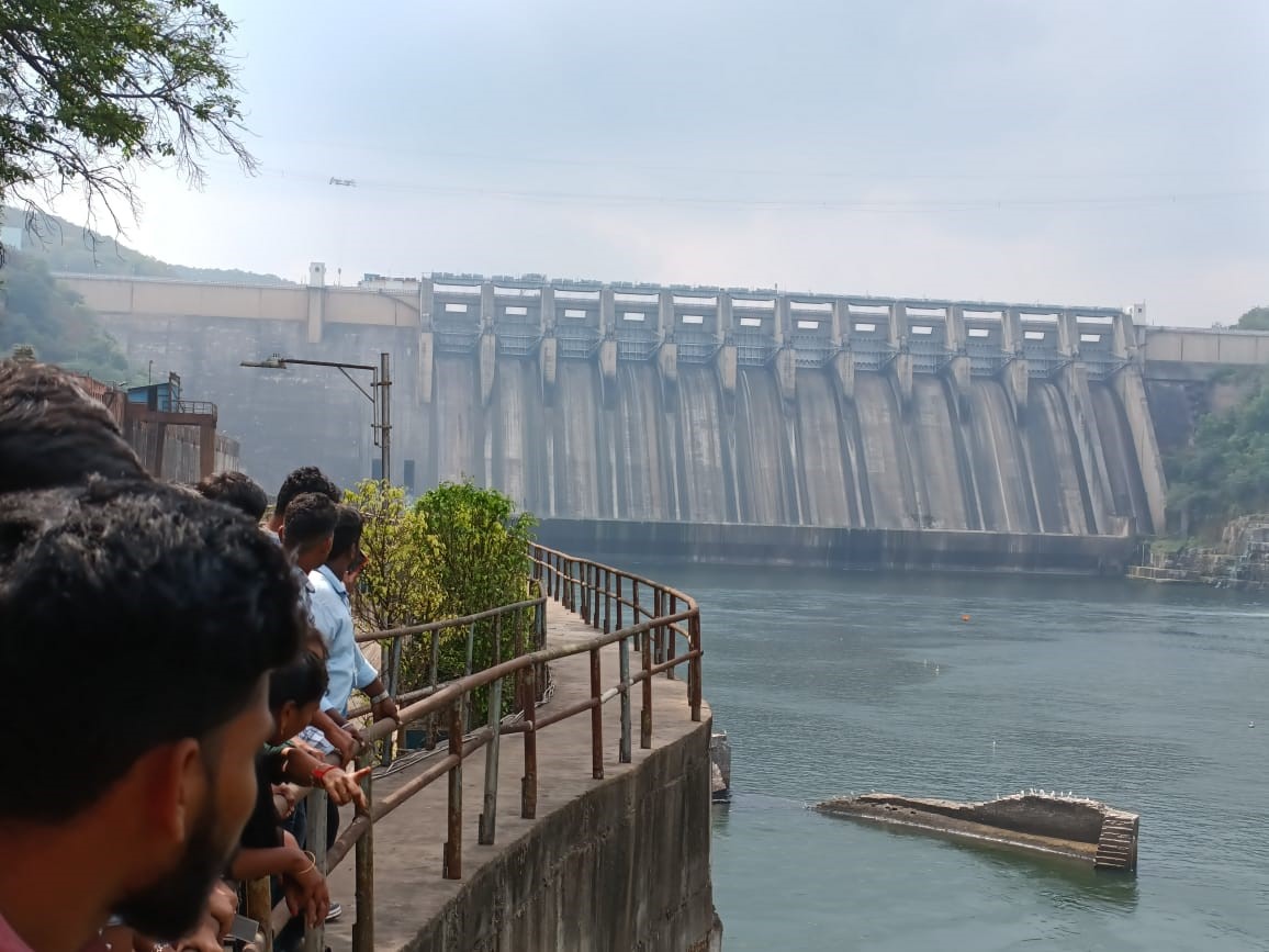 http://vignan.ac.in/assets/images/hydropowerplant_02122022.jpeg
