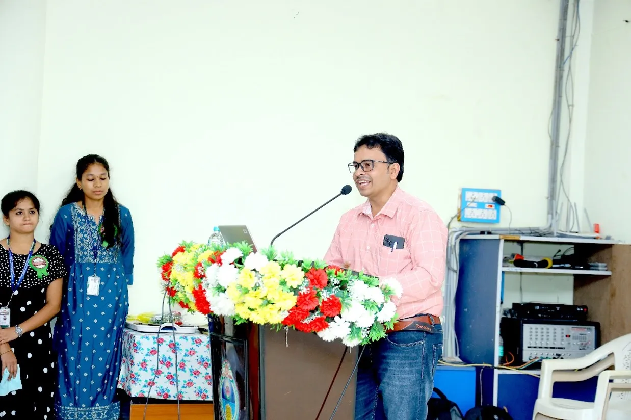 http://vignan.ac.in/newvignan/assets/images/pharmacy_Afzal_11032025.webp