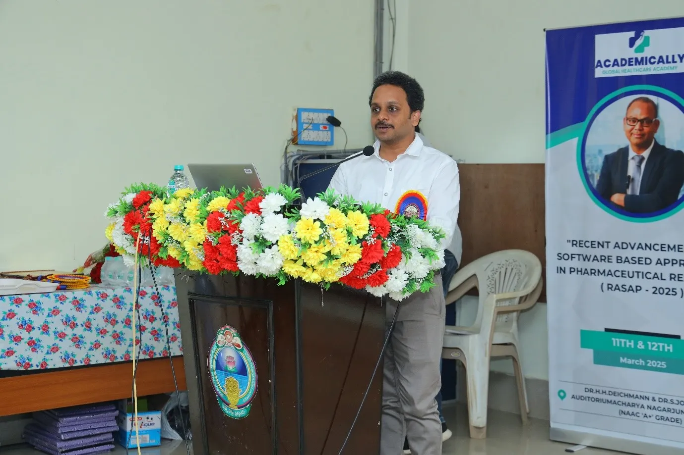 http://vignan.ac.in/newvignan/assets/images/pharmacy_srikar_12032025.webp