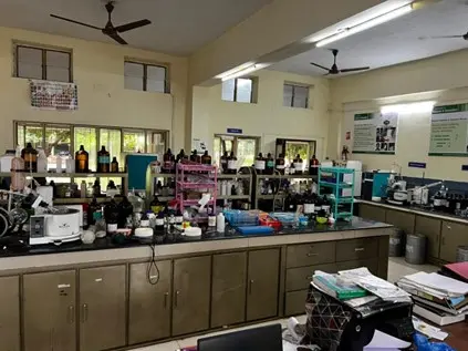 dep_assets/images/facility6_chemistry.webp