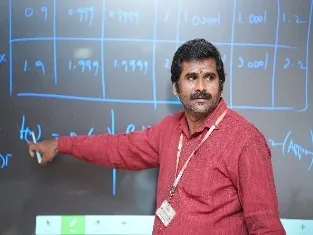 dep_assets/research_fac/maths/cl2_maths_img1.webp
